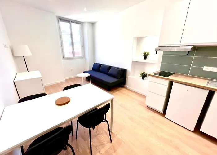 Apartment Collet *
